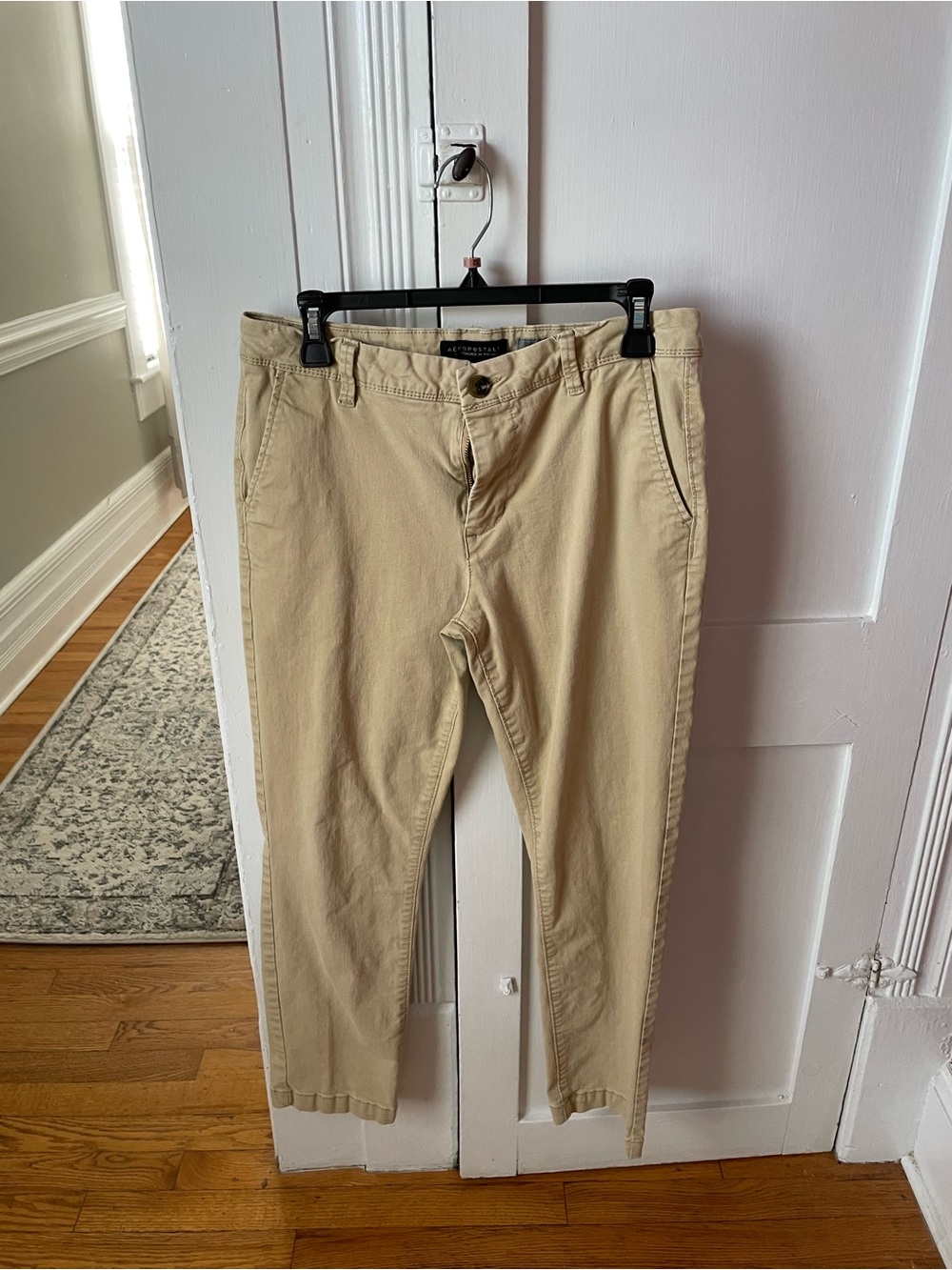 Aeropostale Slim Straight Chino Pants in Beige